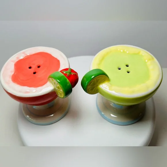 Ceramic Cocktail Tropical Drinks Salt & Pepper Shakers Lime Wedge - Picture 5 of 9